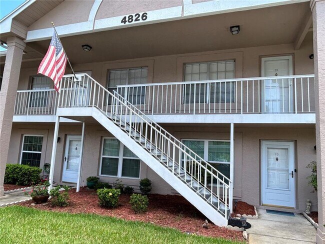 Building Photo - 4826 Myrtle Oak Dr