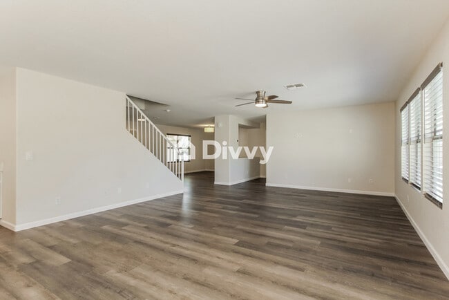 Building Photo - 15580 W Evans Dr, Surprise, AZ 85379