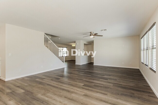 Foto del edificio - 15580 W Evans Dr, Surprise, AZ 85379