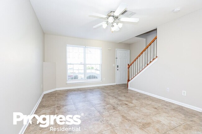 Building Photo - 8036 Logan Dr