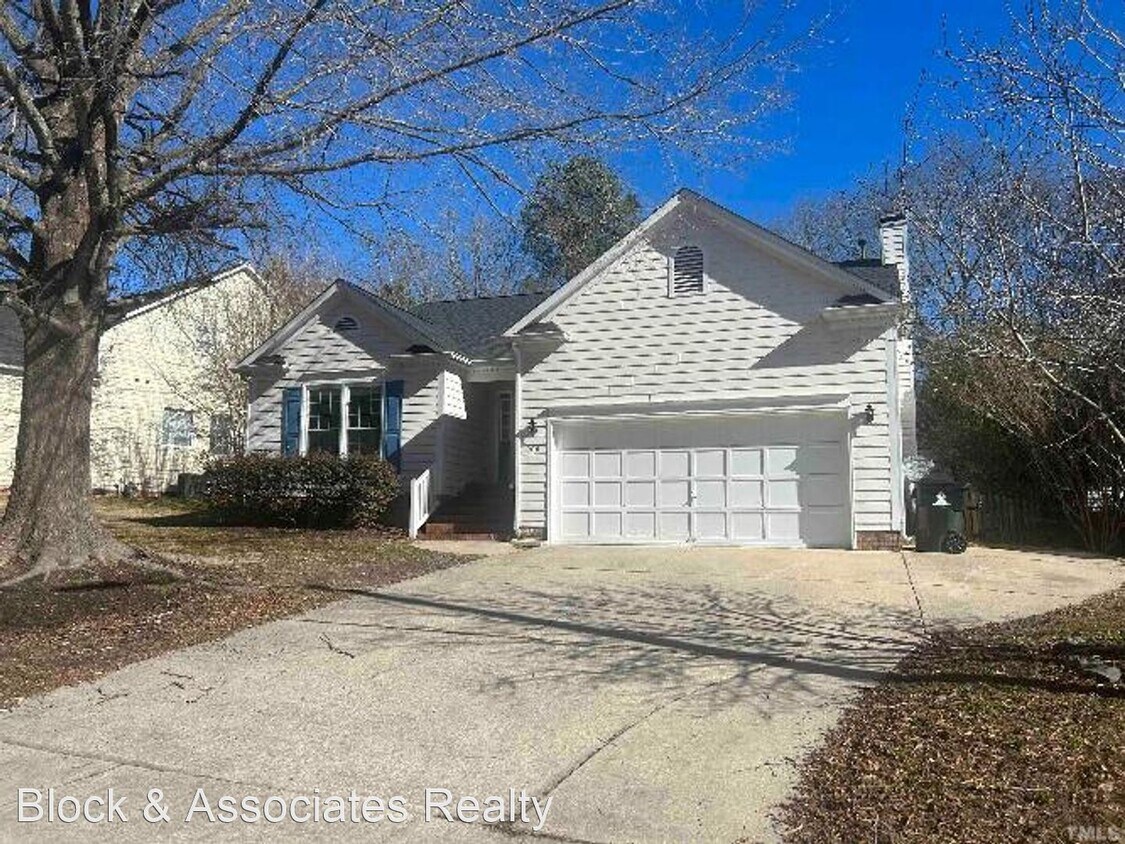 Primary Photo - 3 br, 2 bath House - 906 Willow Ridge Drive
