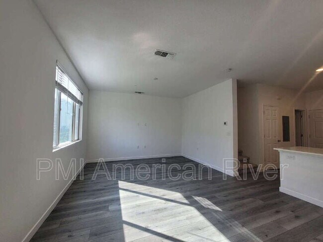 Foto del edificio - 3007 Mesmerizing Walk