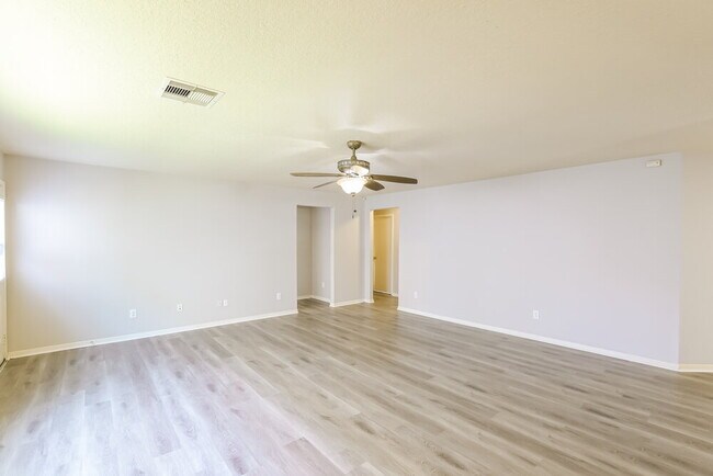 Foto del edificio - 16806 Accolade Way