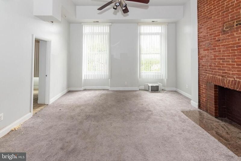 Foto del edificio - 31X N Paca St