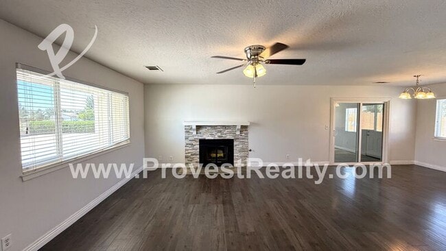 Building Photo - 12591 Snapping Turtle Rd