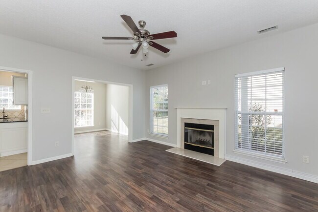 Foto del edificio - 12024 Brownestone View Dr
