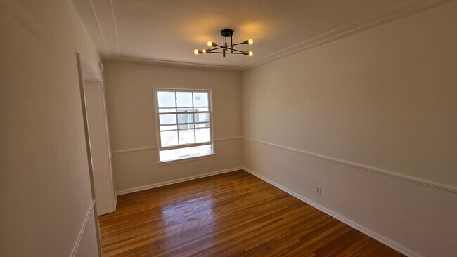 Foto del edificio - 455 N Hayworth Ave