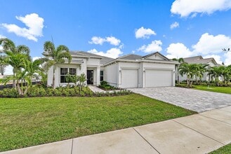 Building Photo - 10904 Stellar Cir