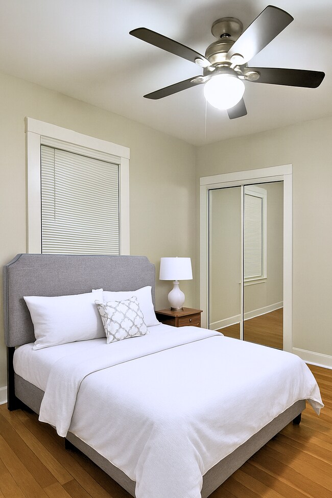 Foto del edificio - 4701 N Kilbourn Ave