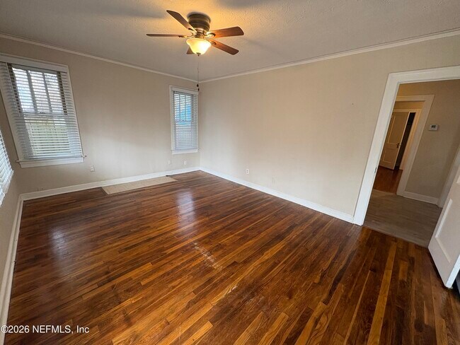 Foto del edificio - 859 St Clair St