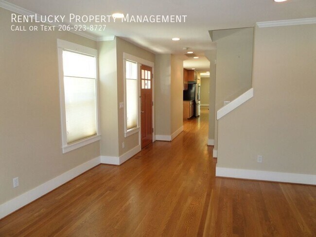 Foto del edificio - Great 3-Bedroom Home in Fantastic Seattle ...