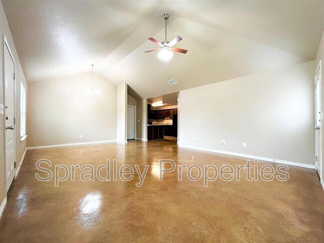 Building Photo - 4809 Deep Drive