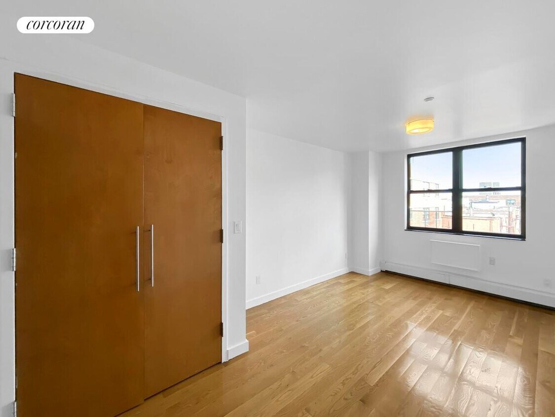 Foto principal - 1405 5th Ave