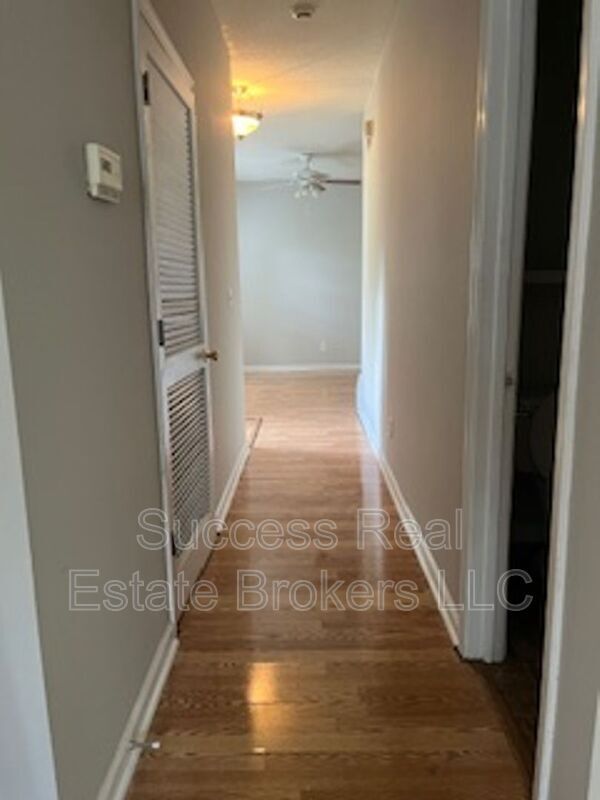 Foto del edificio - 5335 Willow Park Blvd