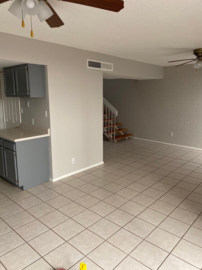 Foto del edificio - 1816 W Tuckey Ln