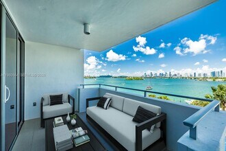 Building Photo - 11 Island Ave