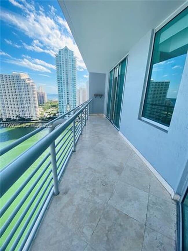 Photo - 325 S Biscayne Blvd Apartment