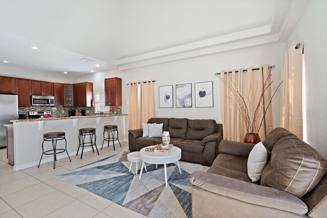 Building Photo - 346 Riggs Cir