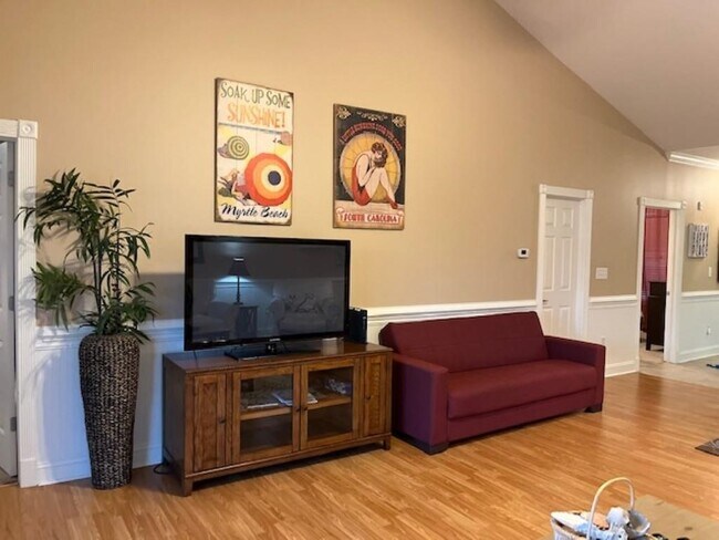Building Photo - 4865 Luster Leaf Cir