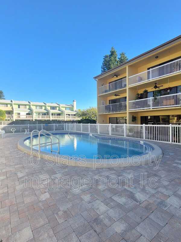 Building Photo - 314 Windrush Blvd