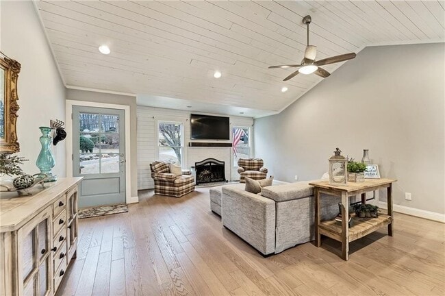 Building Photo - 5235 Lanier Ln