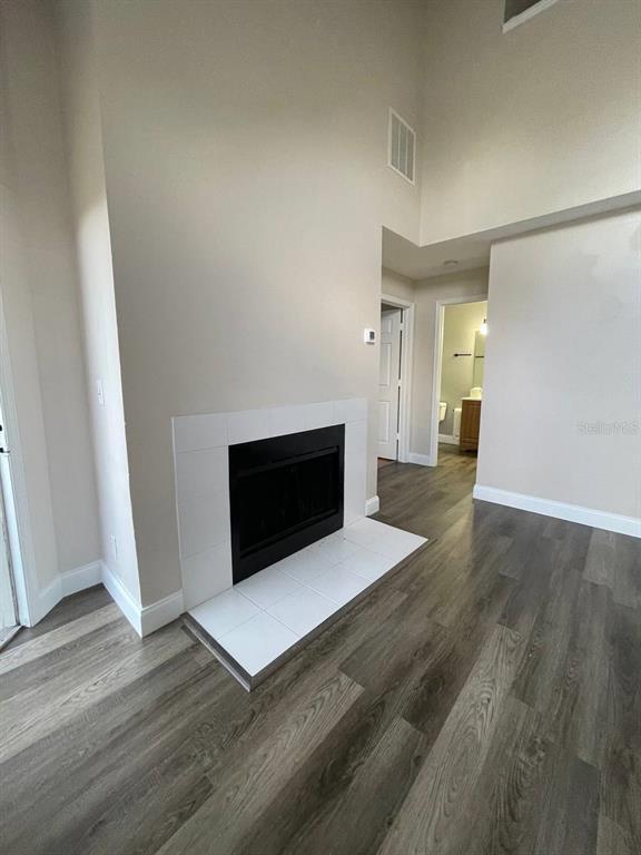 Building Photo - 5998 Westgate Dr