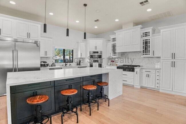 Foto del edificio - 4821 N 28th Pl