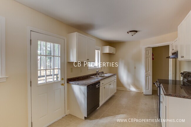 Foto del edificio - 135 N White Station Rd