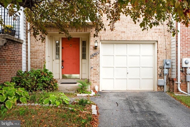 Building Photo - 6591 Ewald Ct