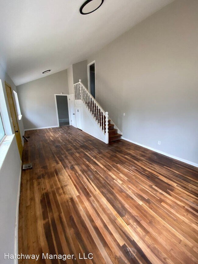 Building Photo - 4 br, 2 bath House - 554 Launcelot