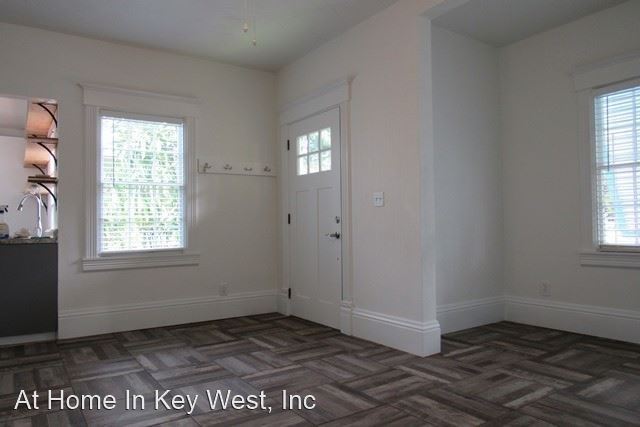Foto del edificio - 1 br, 1 bath House - 912 Windsor Lane