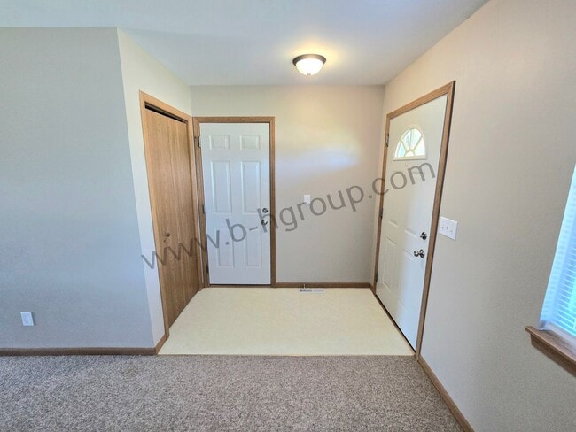 Building Photo - 8845 17th Ave