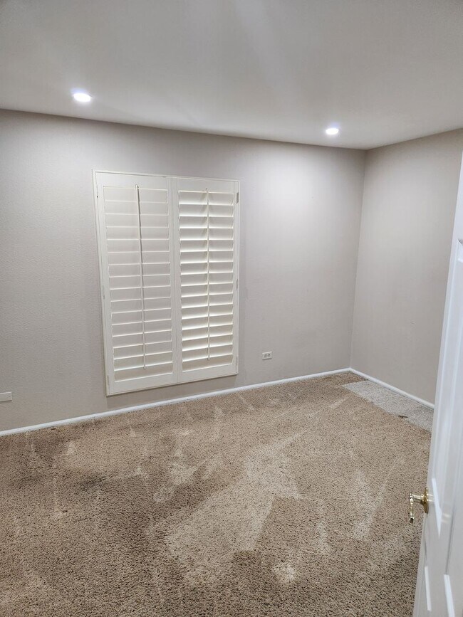 Foto del edificio - 4615 E Monte Way