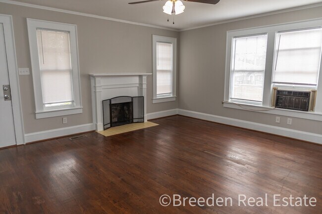 Foto del edificio - 215 Lenoir St