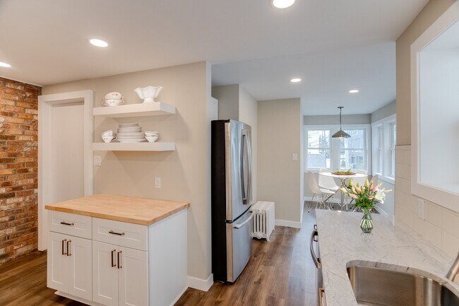 Foto del edificio - 2909 Knox Ave S