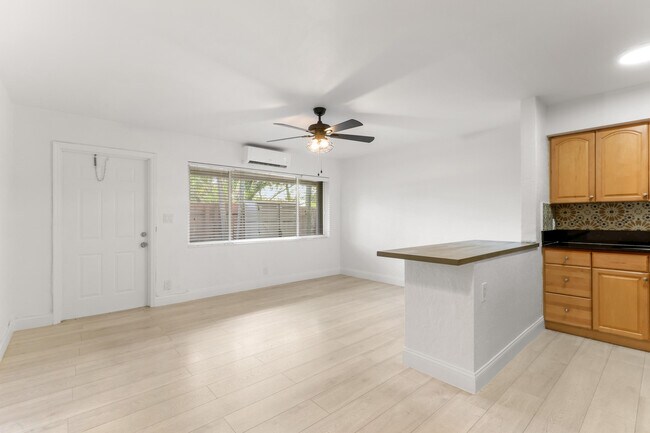 Foto del edificio - 1125 SW 15th Ave