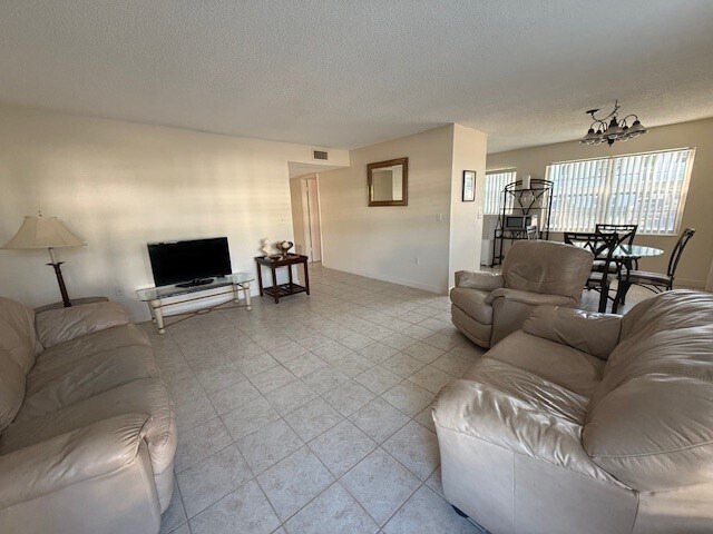 Foto del edificio - 2800 Indian River Blvd