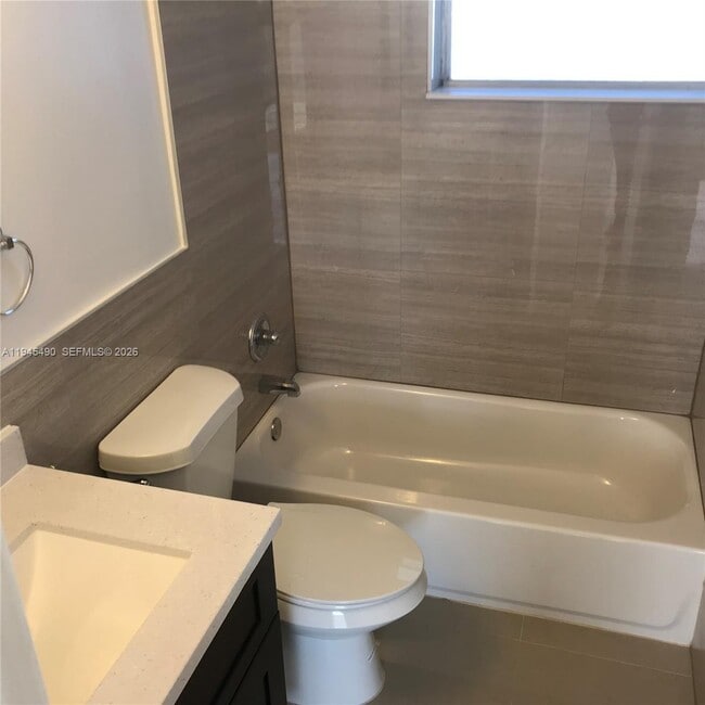 Foto del edificio - 14170 SW 84th St