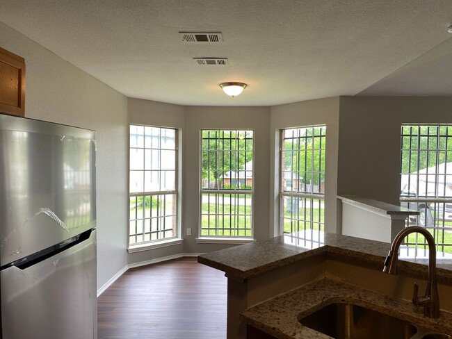 Foto del edificio - Home for Rent