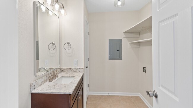 Foto del edificio - 40429 W Hernandez Ave