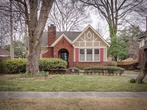 Building Photo - 861 N Barksdale St