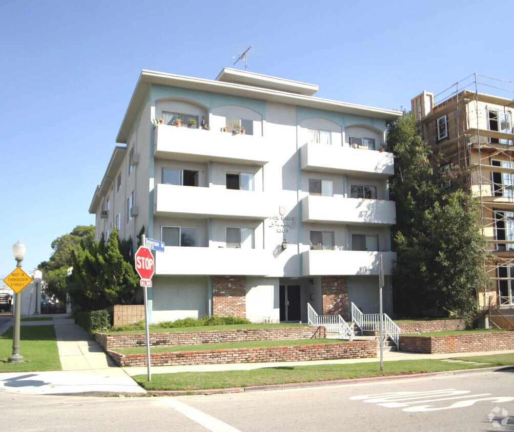 Foto del edificio - Fox Hills Imperial