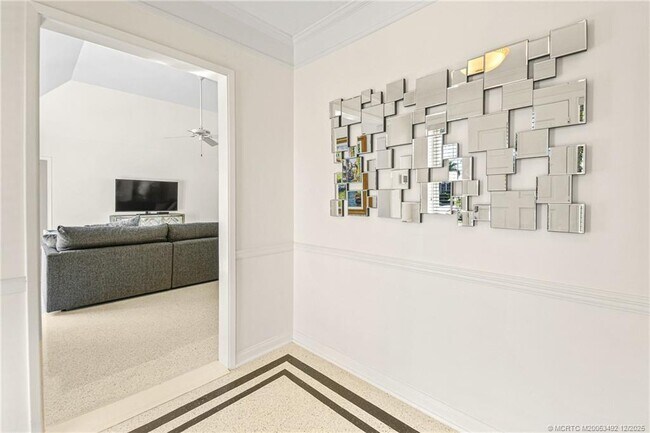 Foto del edificio - 229 Colony Rd