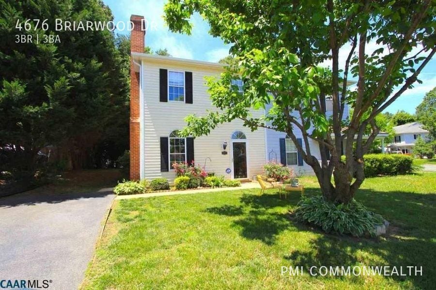 Primary Photo - 4676 Briarwood Dr