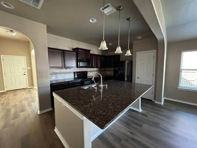 Building Photo - 2507 Inspiration Dr