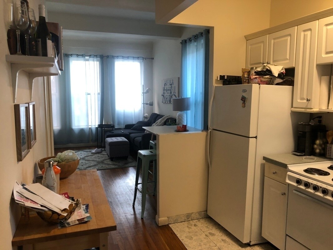 Foto principal - 249 E 30th St