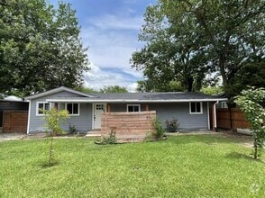 Building Photo - 118 Park Dr