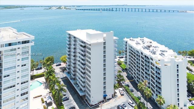 Foto del edificio - 1430 Brickell Bay Dr