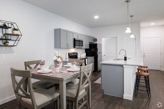 2HAB, 2BA - 1,175 ft² - Comedor - West Village
