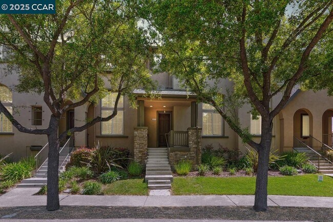 Foto del edificio - 2073 Watermill Rd